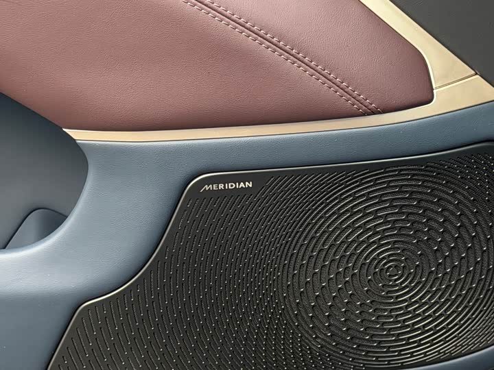 Фото 8 - Avatr 11