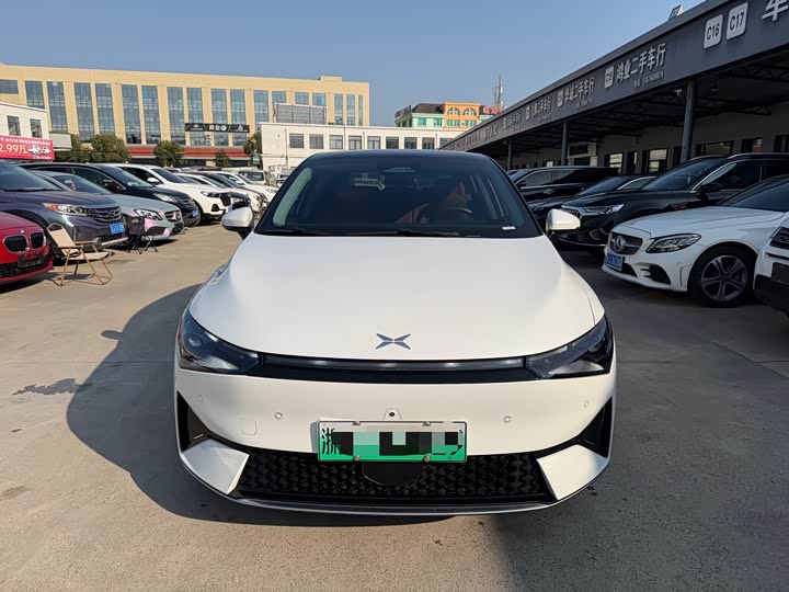 Фото 2 - XPeng P5