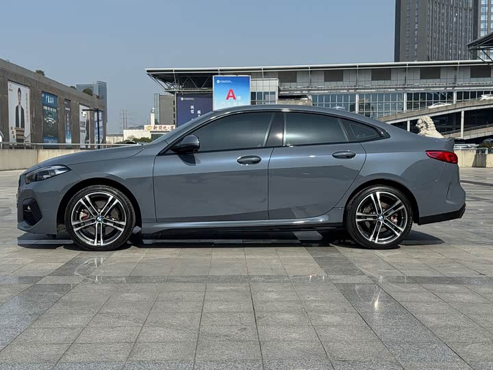 Фото 8 - BMW 2 Series