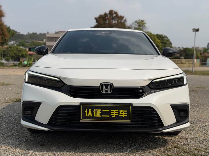 Фото 2 - Honda Civic