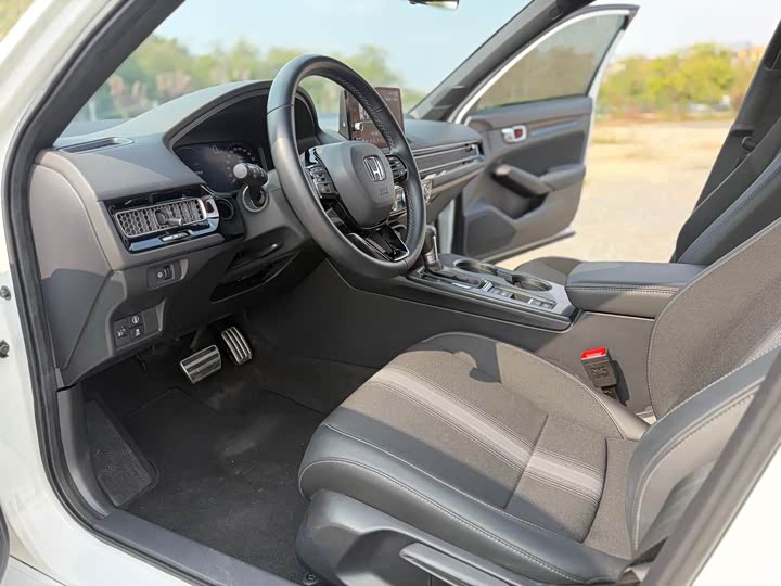 Фото 5 - Honda Civic