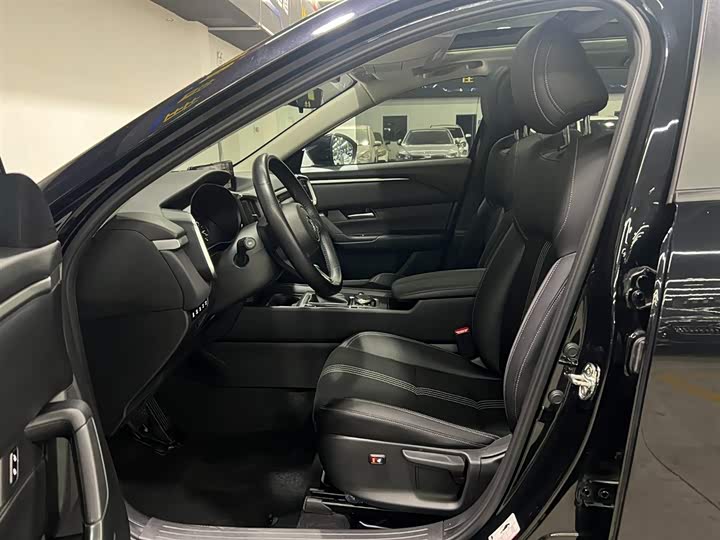 Photo 8 - Mazda CX-50