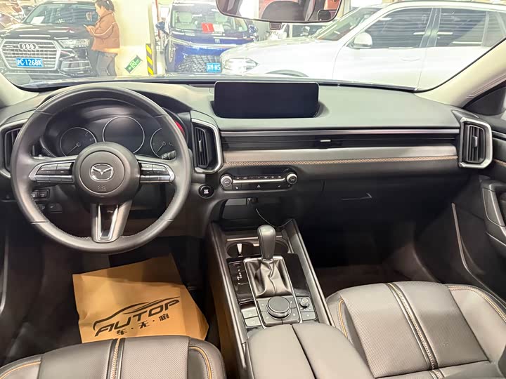 Фото 5 - Mazda CX-50