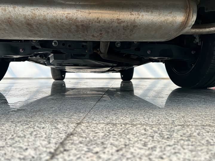 Photo 9 - Toyota Wildlander