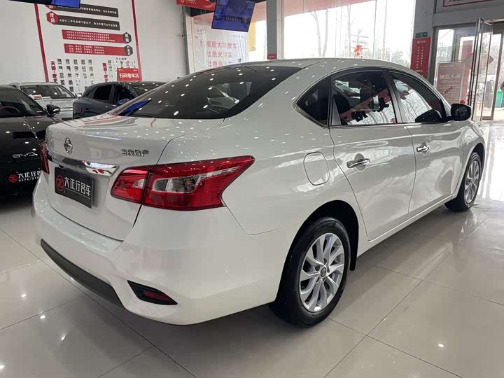 Фото 5 - Nissan Sylphy
