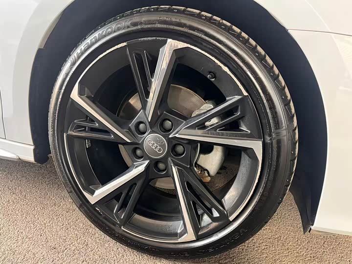 Фото 5 - Audi A3