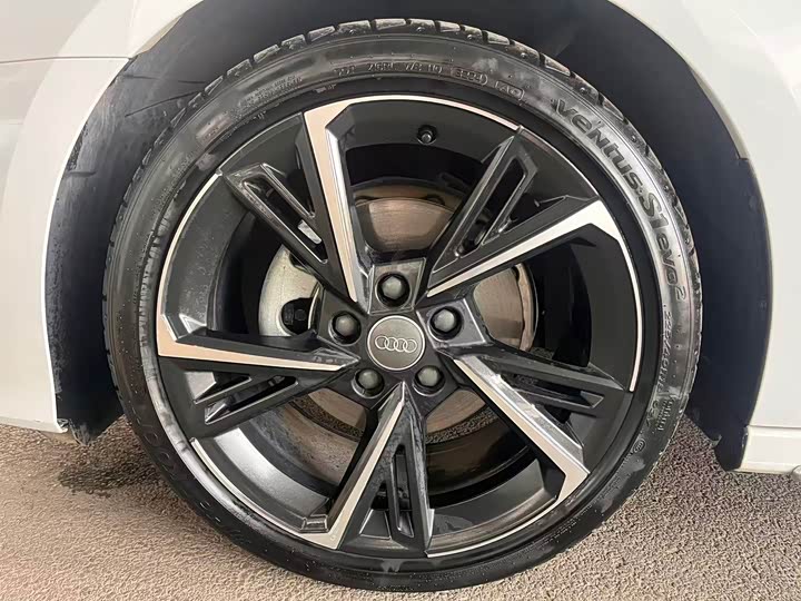 Фото 6 - Audi A3