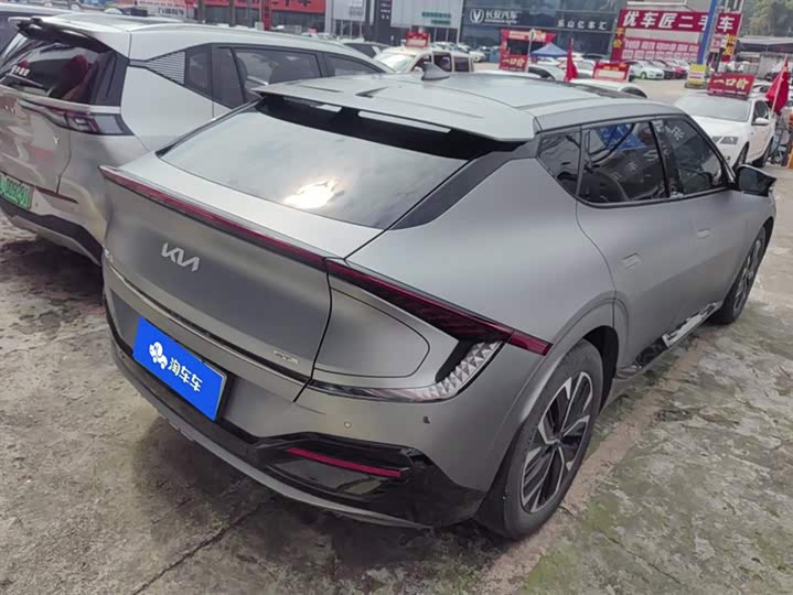 Фото 3 - Kia EV6