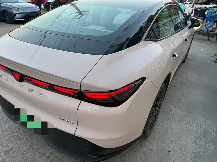 Фото 7 - BAIC Arcfox Alpha S5