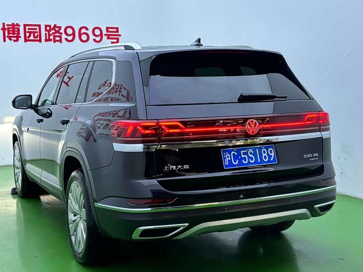 Photo 9 - Volkswagen Teramont Pro