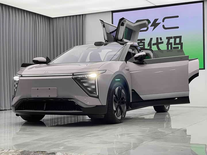 Фото 3 - HiPhi Y