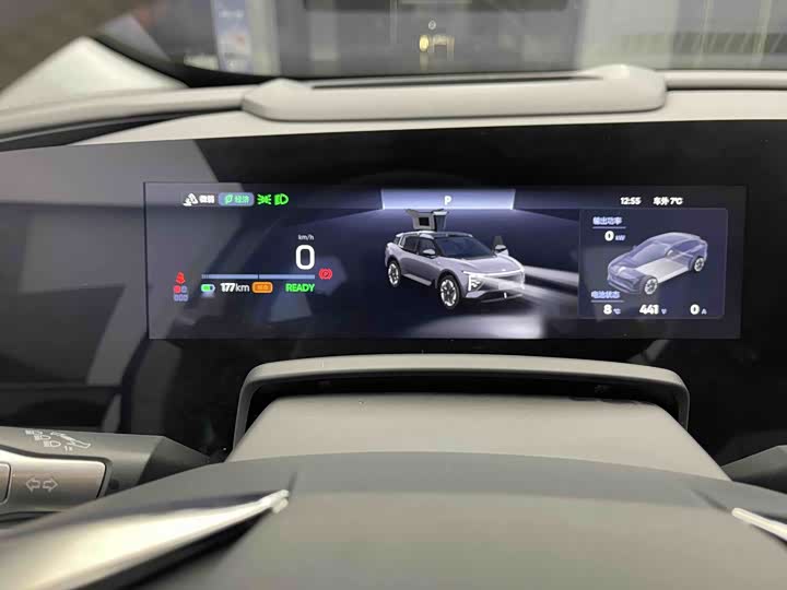 Фото 7 - HiPhi Y