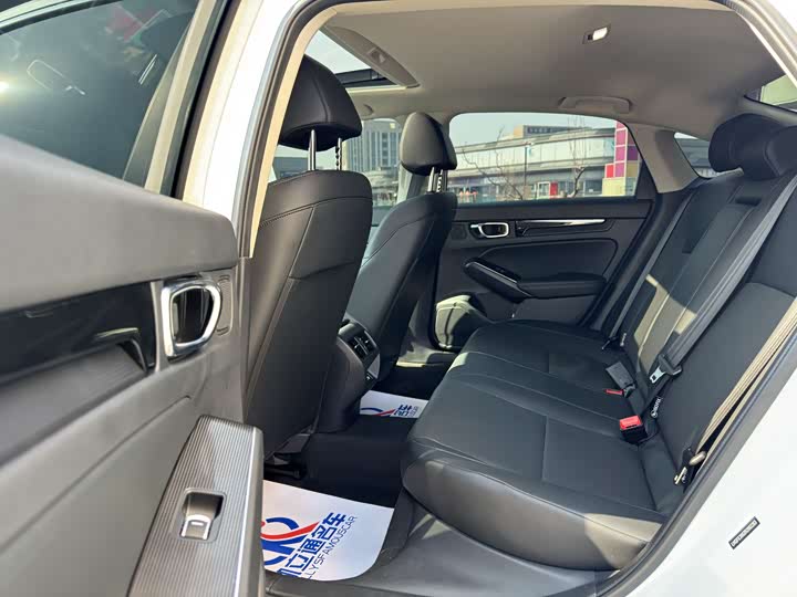 Фото 8 - Honda Integra