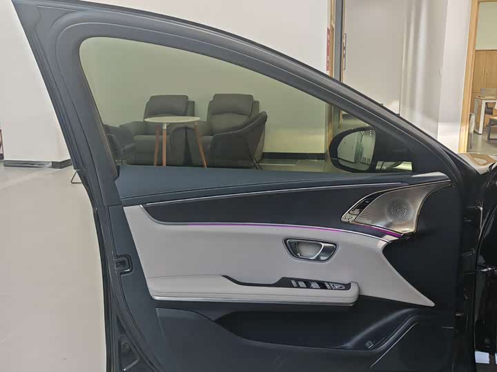 Фото 7 - BYD Han