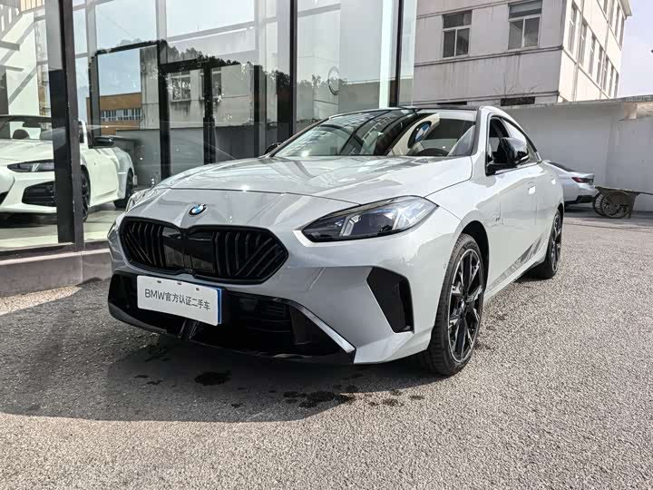 Фото 1 - BMW 2 Series