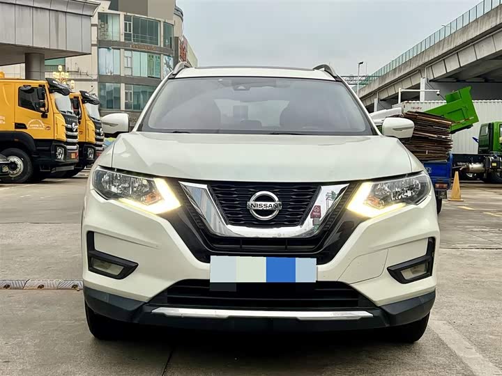 Фото 3 - Nissan X-Trail