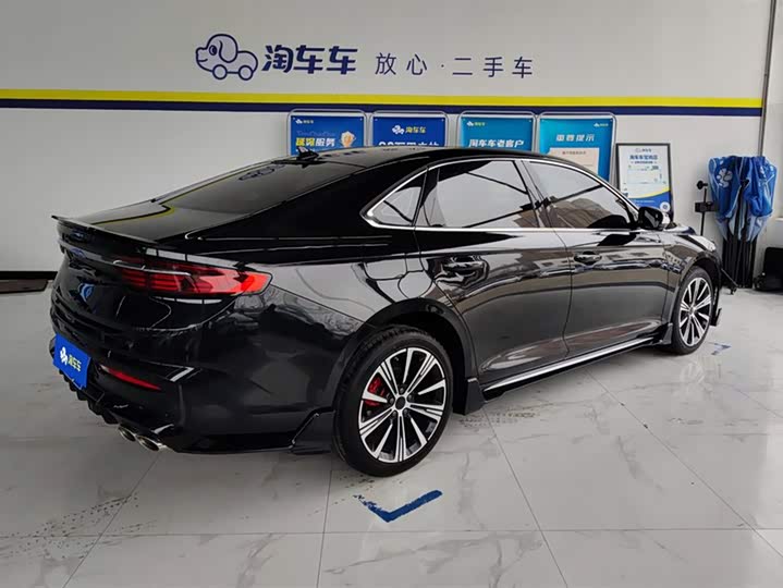 Фото 3 - Geely Preface