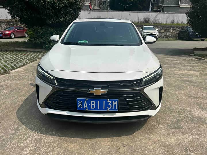 Фото 2 - Chevrolet Monza