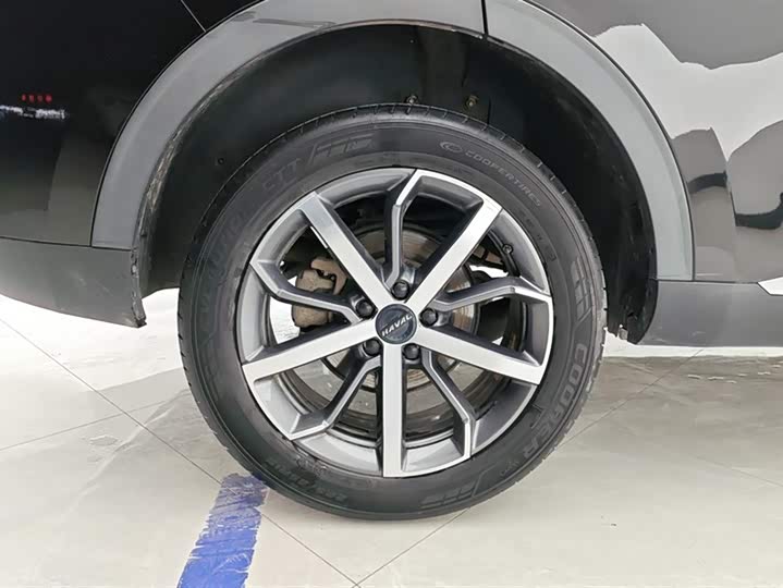 Фото 6 - Haval F7