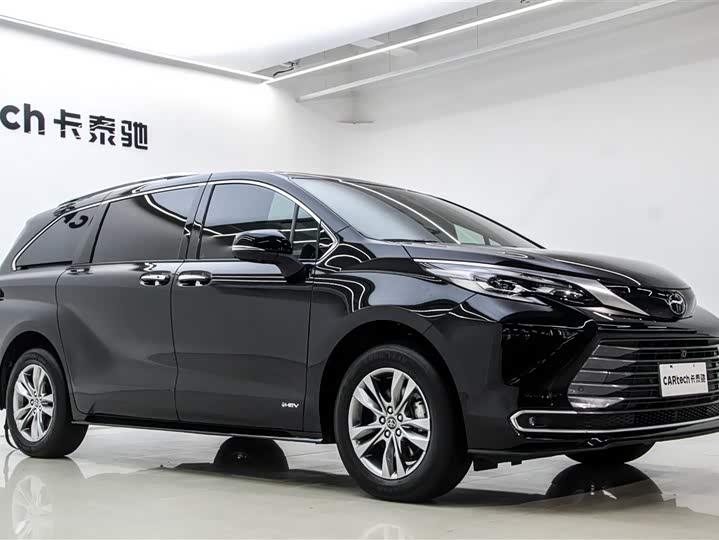 Toyota Sienna 2024 2024款 2.5L混动 四驱尊贵版