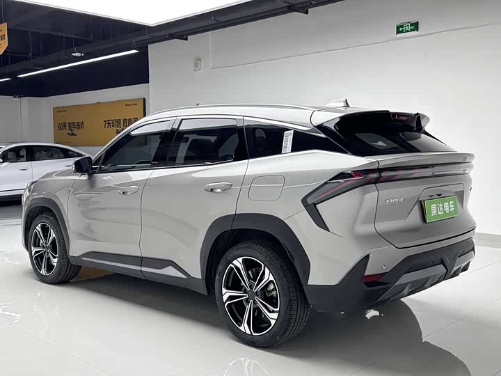 Фото 6 - Geely Galaxy L7