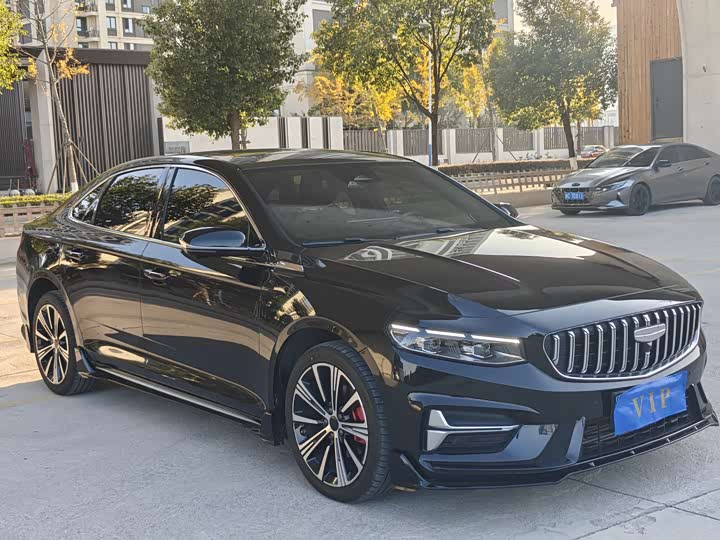 Фото 2 - Geely Preface