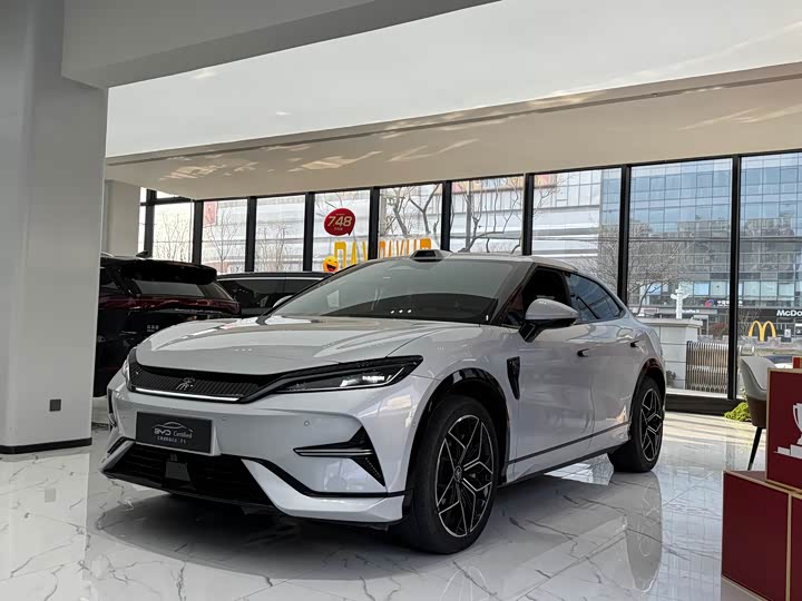 Фото 1 - BYD Song L