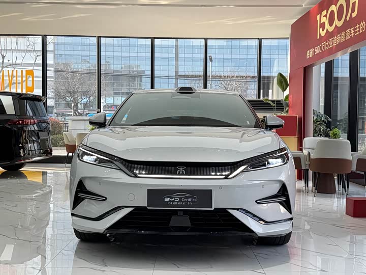 Фото 2 - BYD Song L