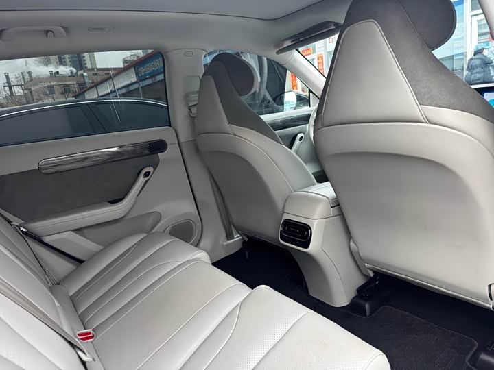 Фото 8 - Leapmotor C11