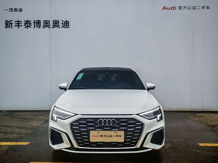Фото 2 - Audi A3
