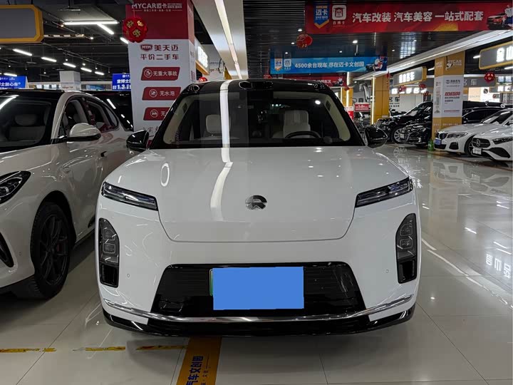 Фото 2 - Nio ES8