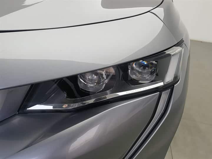 Photo 7 - Peugeot 508