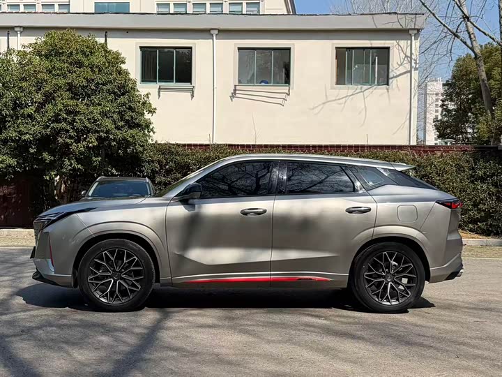 Фото 3 - Changan Oshan Z6