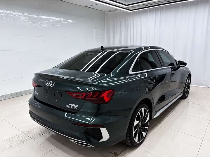 Фото 5 - Audi A3