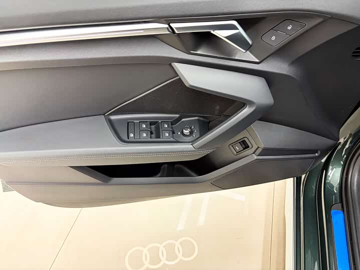 Фото 8 - Audi A3