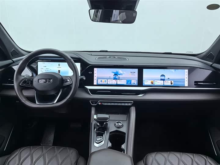 Фото 7 - Geely Monjaro