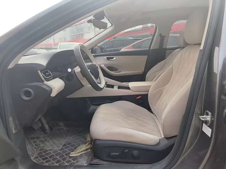 Фото 3 - Roewe D7