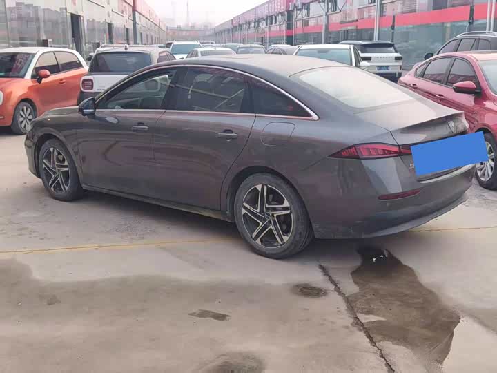 Фото 6 - Roewe D7