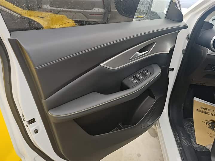 Фото 7 - Dongfeng Forthing T5 EVO