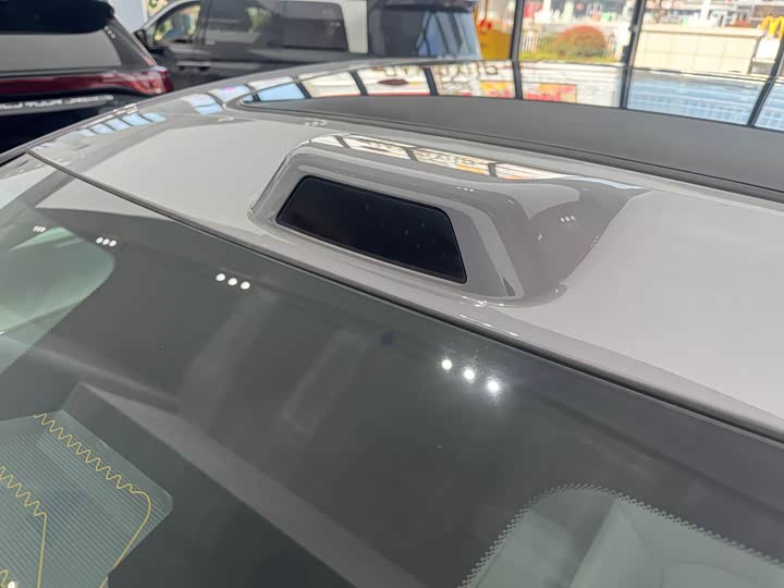 Фото 2 - BYD Han