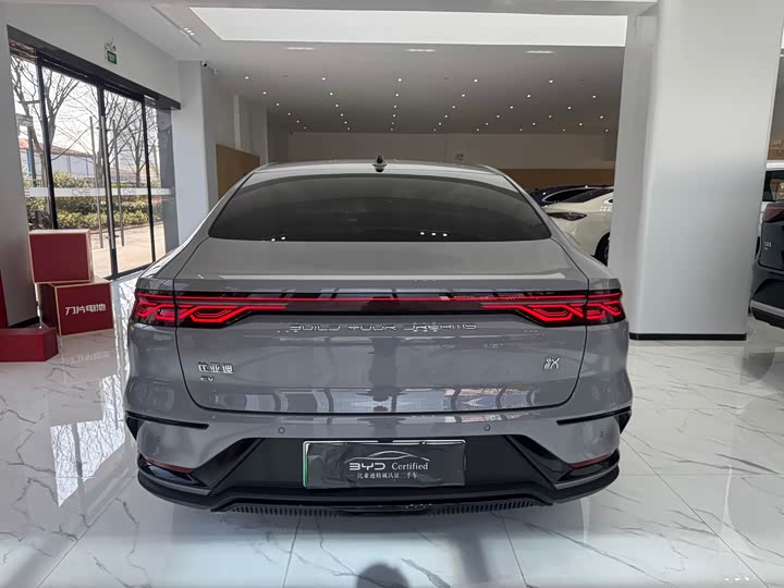 Фото 6 - BYD Han