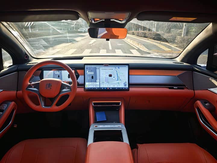 Фото 8 - BYD Tang L