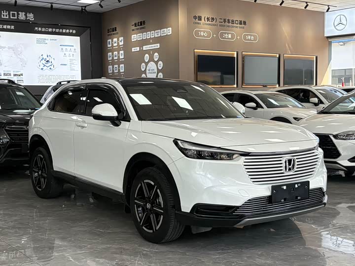 Фото 3 - Honda Vezel