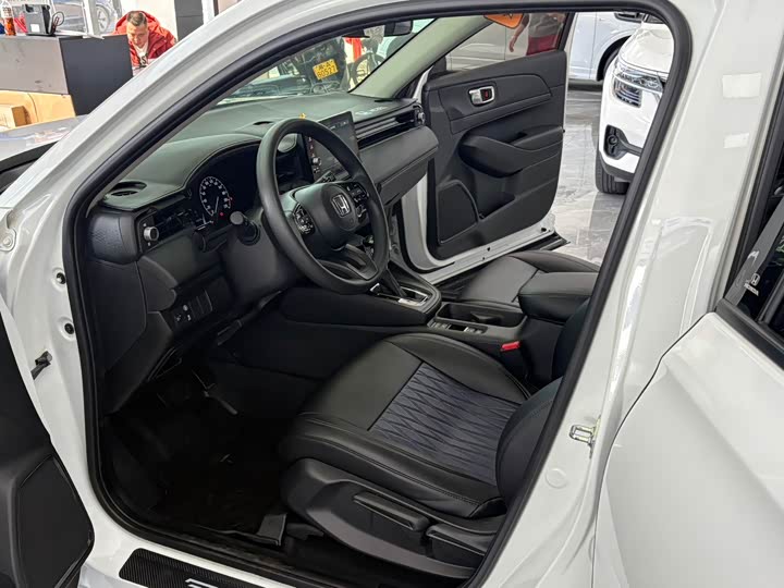 Фото 5 - Honda Vezel