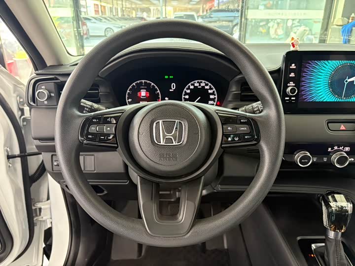 Фото 6 - Honda Vezel