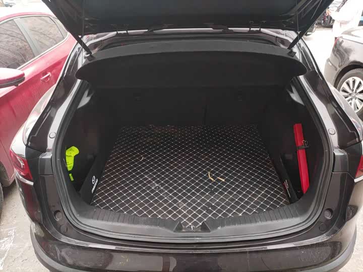 Photo 7 - Mazda CX-4