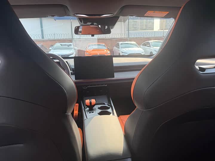 Photo 7 - Changan UNI-V