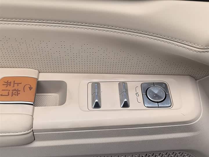 Фото 9 - Jetour Shanhai L7 Plus