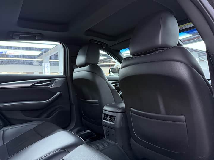 Photo 9 - Cadillac CT5