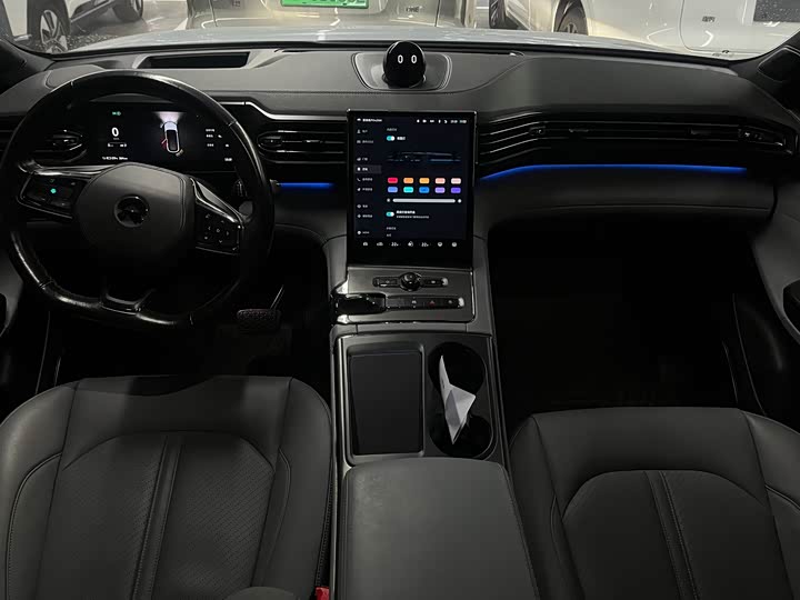 Фото 9 - Nio ES6